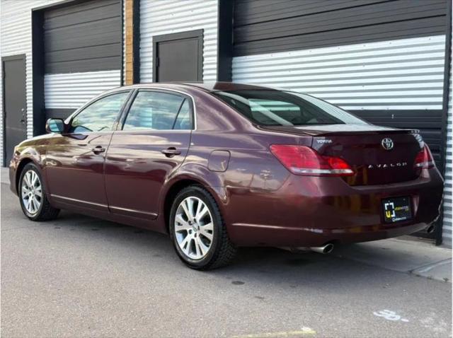 2008 Toyota Avalon XL