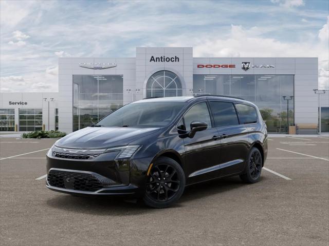 2027 Chrysler Pacifica Limited for sale in Antioch, IL