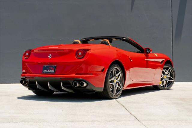2016 Ferrari California T