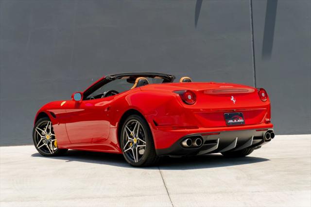 2016 Ferrari California T