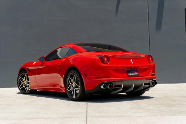 2016 Ferrari California T