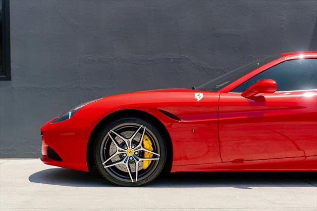 2016 Ferrari California T