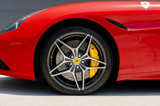 2016 Ferrari California T