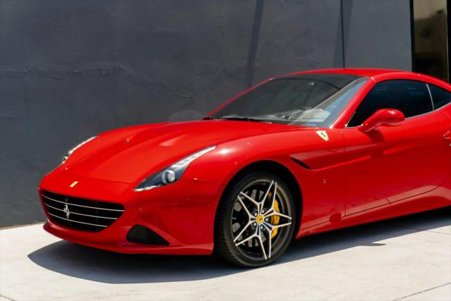 2016 Ferrari California T
