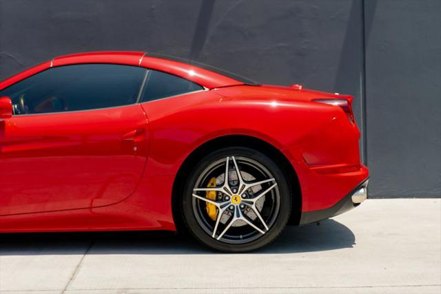 2016 Ferrari California T