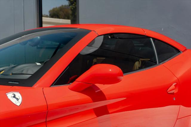 2016 Ferrari California T