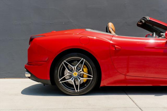 2016 Ferrari California T