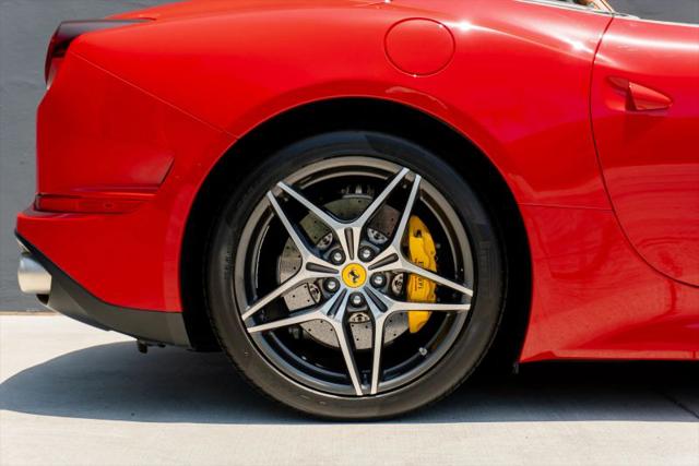 2016 Ferrari California T