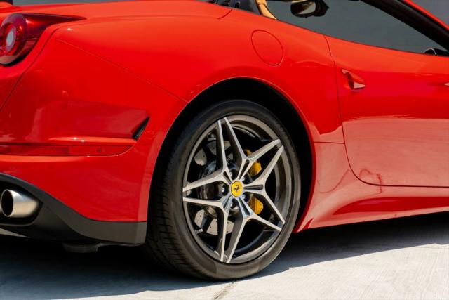 2016 Ferrari California T