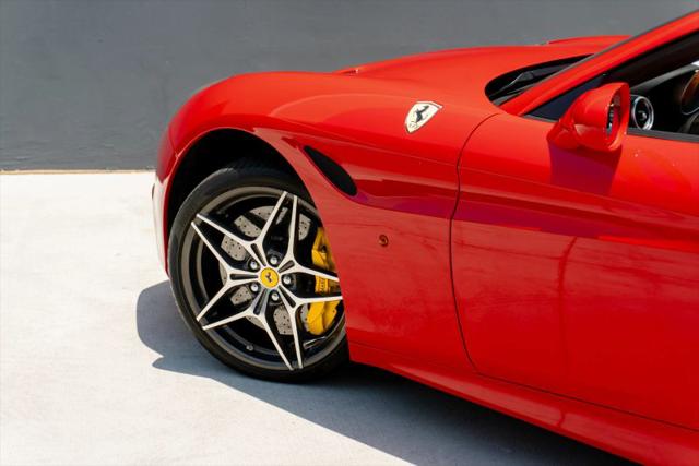2016 Ferrari California T