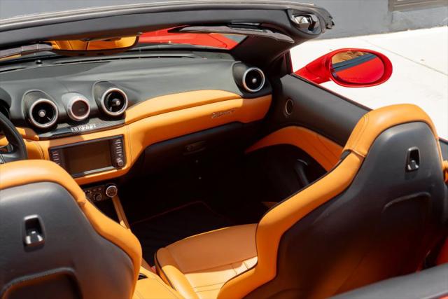 2016 Ferrari California T