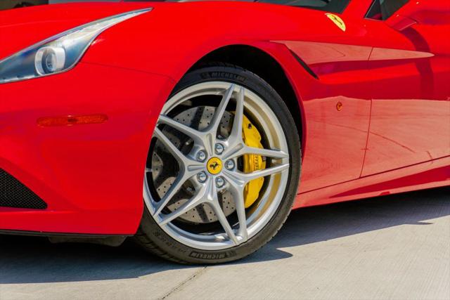 2016 Ferrari California T