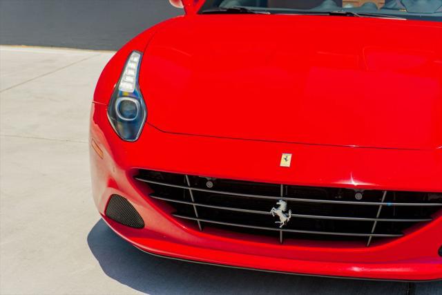 2016 Ferrari California T