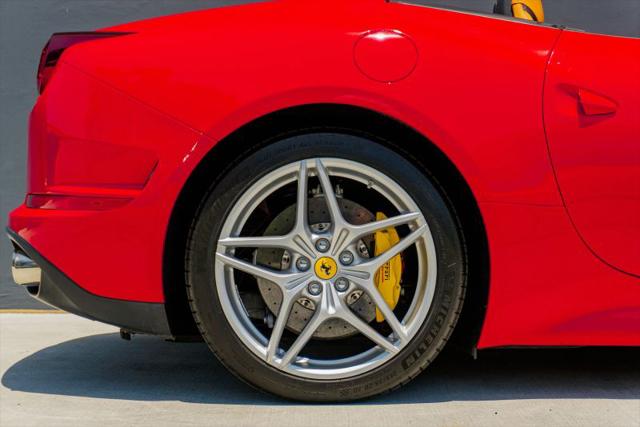 2016 Ferrari California T
