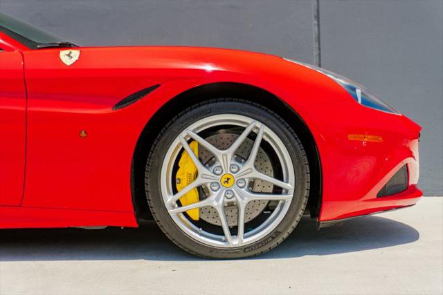 2016 Ferrari California T