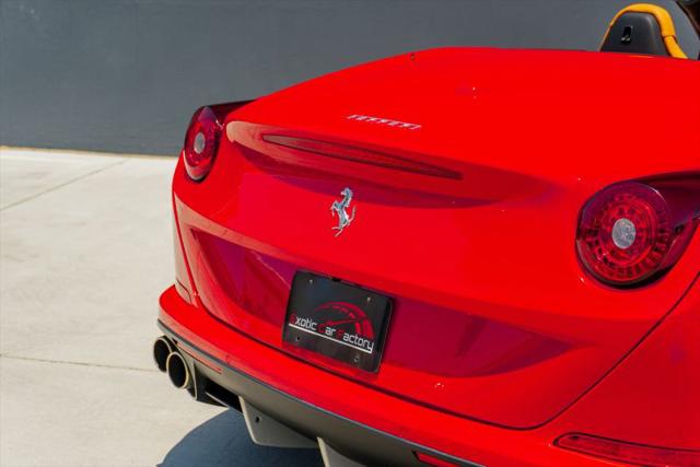 2016 Ferrari California T