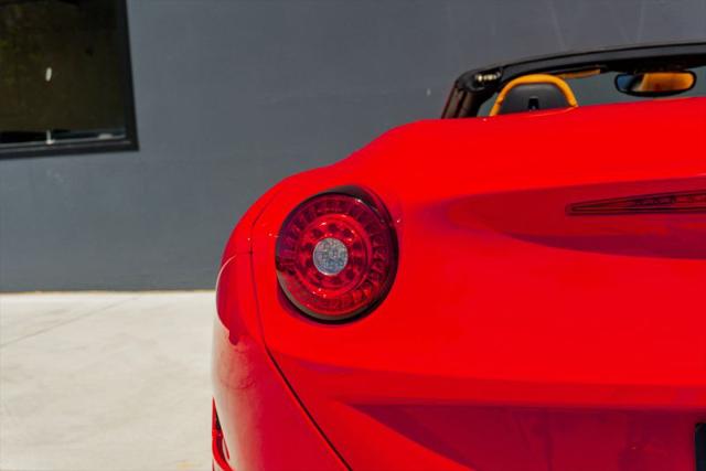 2016 Ferrari California T