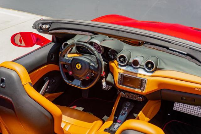 2016 Ferrari California T