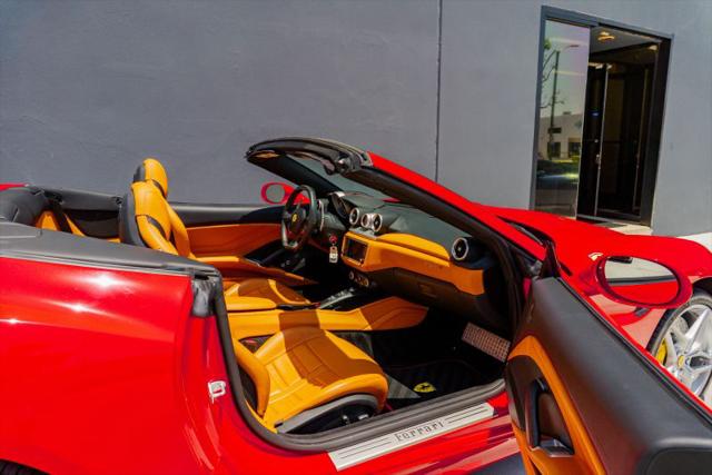 2016 Ferrari California T