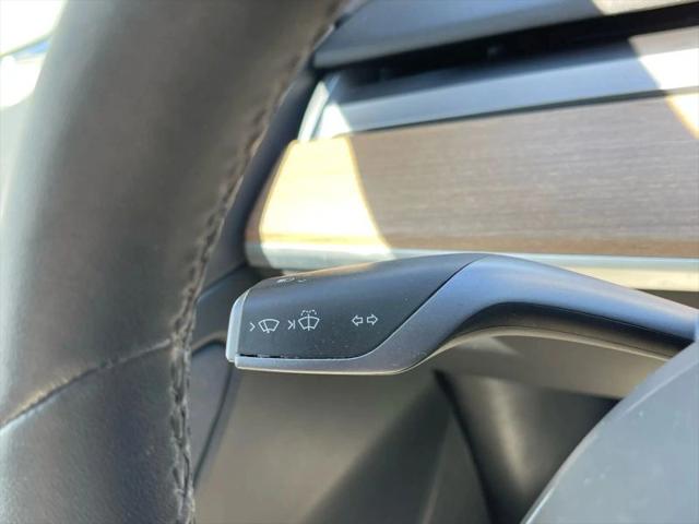 2020 Tesla Model 3 Standard Range Plus Rear-Wheel Drive