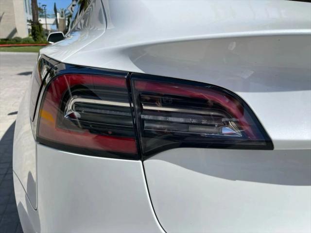 2020 Tesla Model 3 Standard Range Plus Rear-Wheel Drive