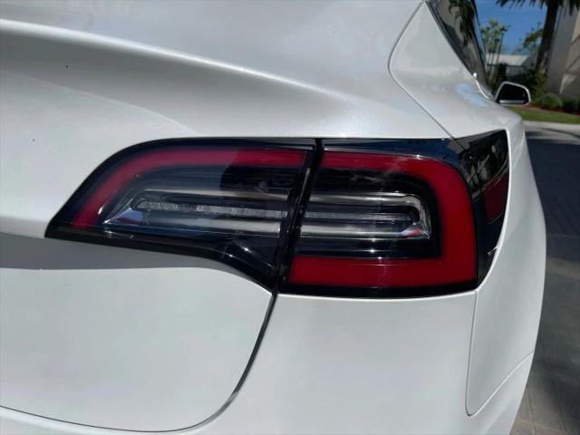 2020 Tesla Model 3 Standard Range Plus Rear-Wheel Drive