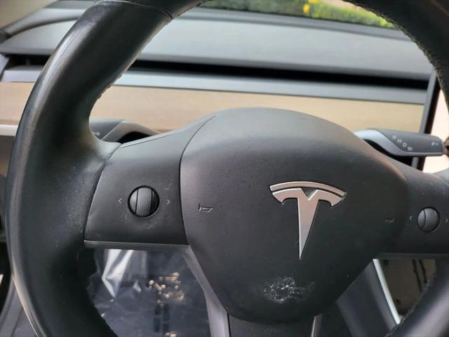 2020 Tesla Model 3 Standard Range Plus Rear-Wheel Drive