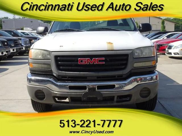2005 GMC Sierra 2500HD Work Truck