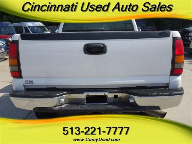 2005 GMC Sierra 2500HD Work Truck