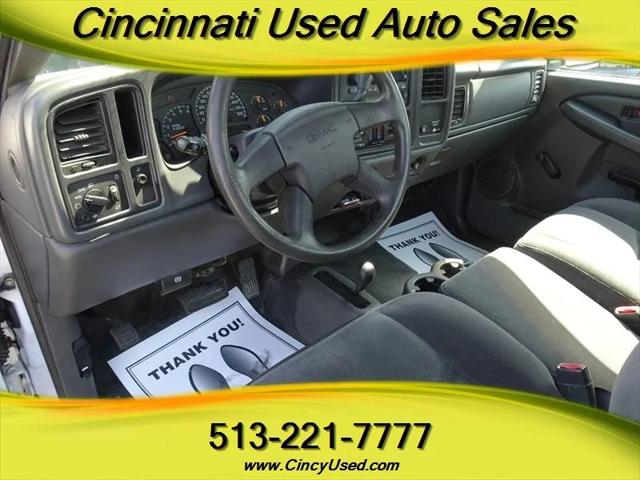 2005 GMC Sierra 2500HD Work Truck