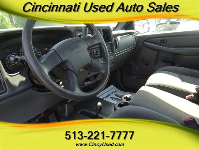 2005 GMC Sierra 2500HD Work Truck