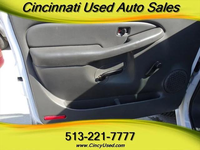 2005 GMC Sierra 2500HD Work Truck