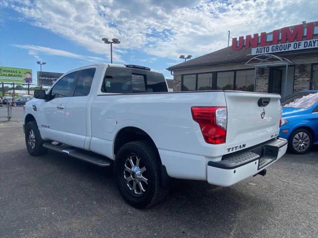 2017 Nissan Titan SV
