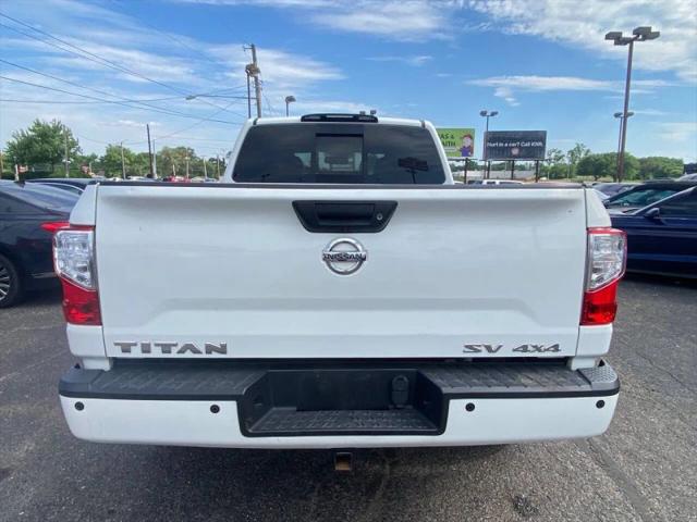 2017 Nissan Titan SV