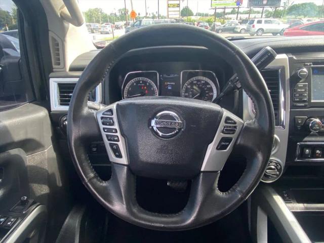 2017 Nissan Titan SV
