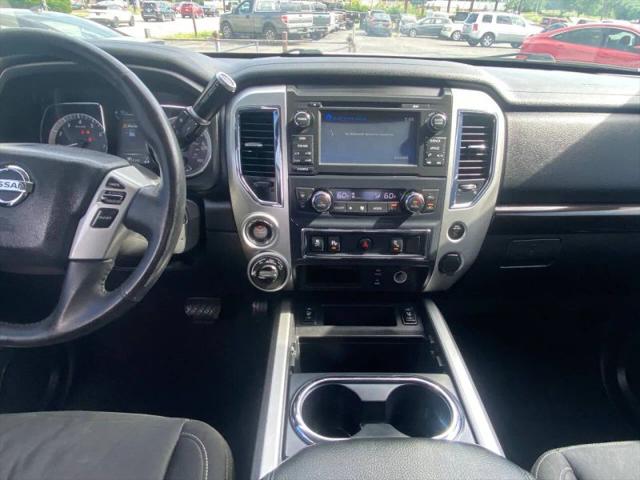 2017 Nissan Titan SV
