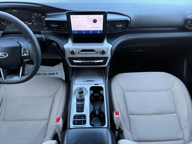 2021 Ford Explorer Base