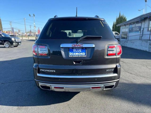2016 GMC Acadia Denali
