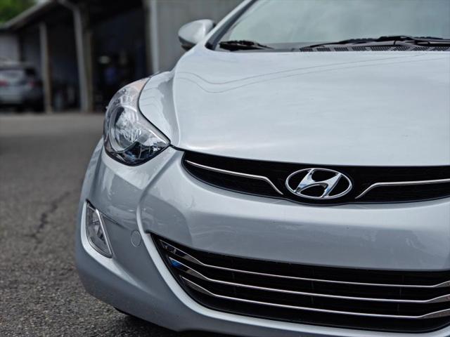 2012 Hyundai Elantra Limited