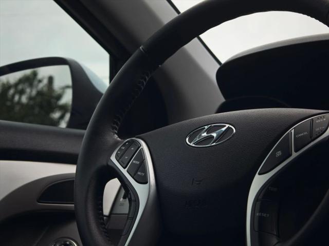 2012 Hyundai Elantra Limited