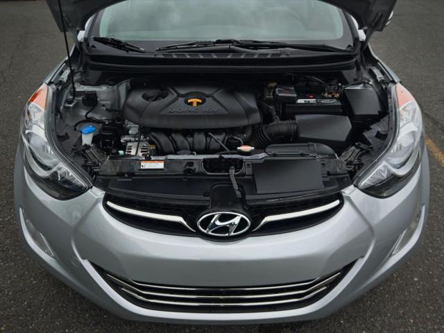 2012 Hyundai Elantra Limited
