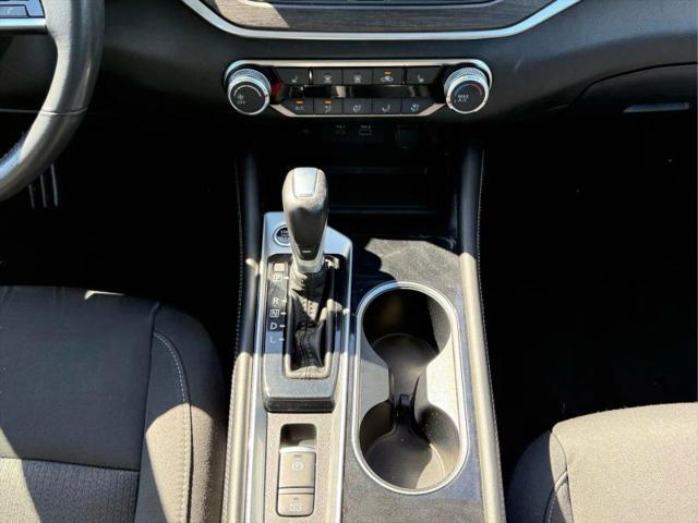 2023 Nissan Altima SV FWD