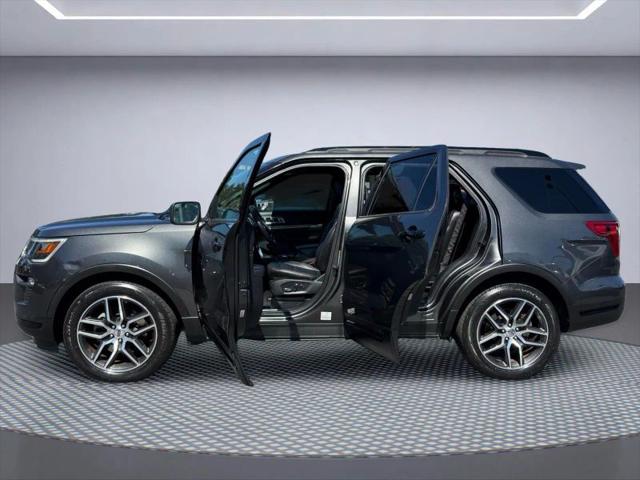 2018 Ford Explorer Sport