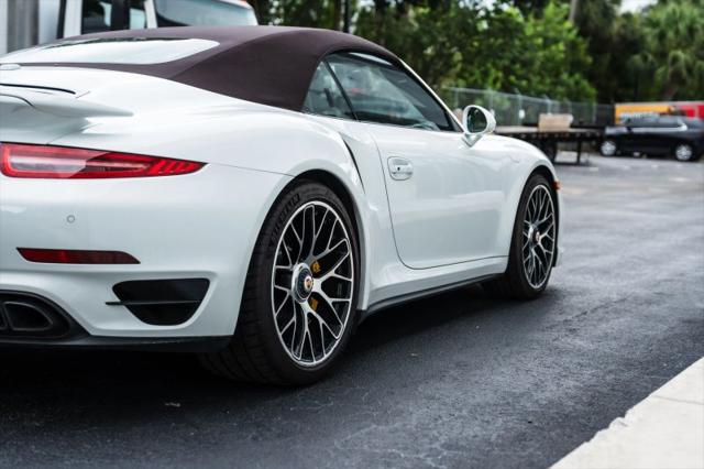 2014 Porsche 911 Turbo S