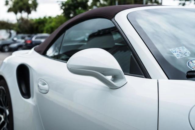 2014 Porsche 911 Turbo S