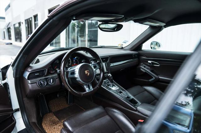 2014 Porsche 911 Turbo S