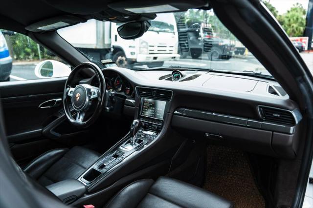 2014 Porsche 911 Turbo S