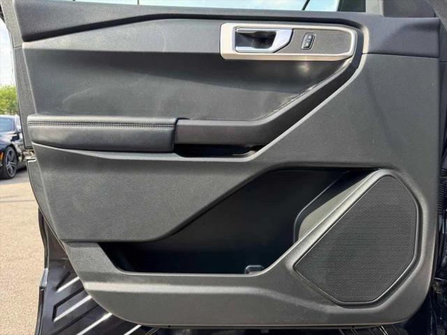 2021 Ford Explorer Base