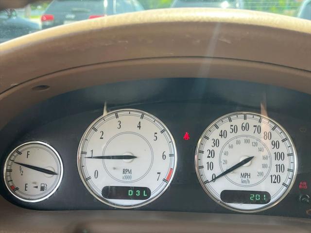2000 Chrysler LHS Base