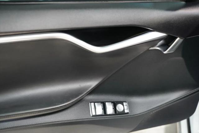 2015 Tesla Model S P85D